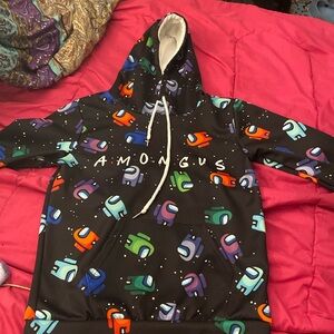 Among Us hoodie
Size: L